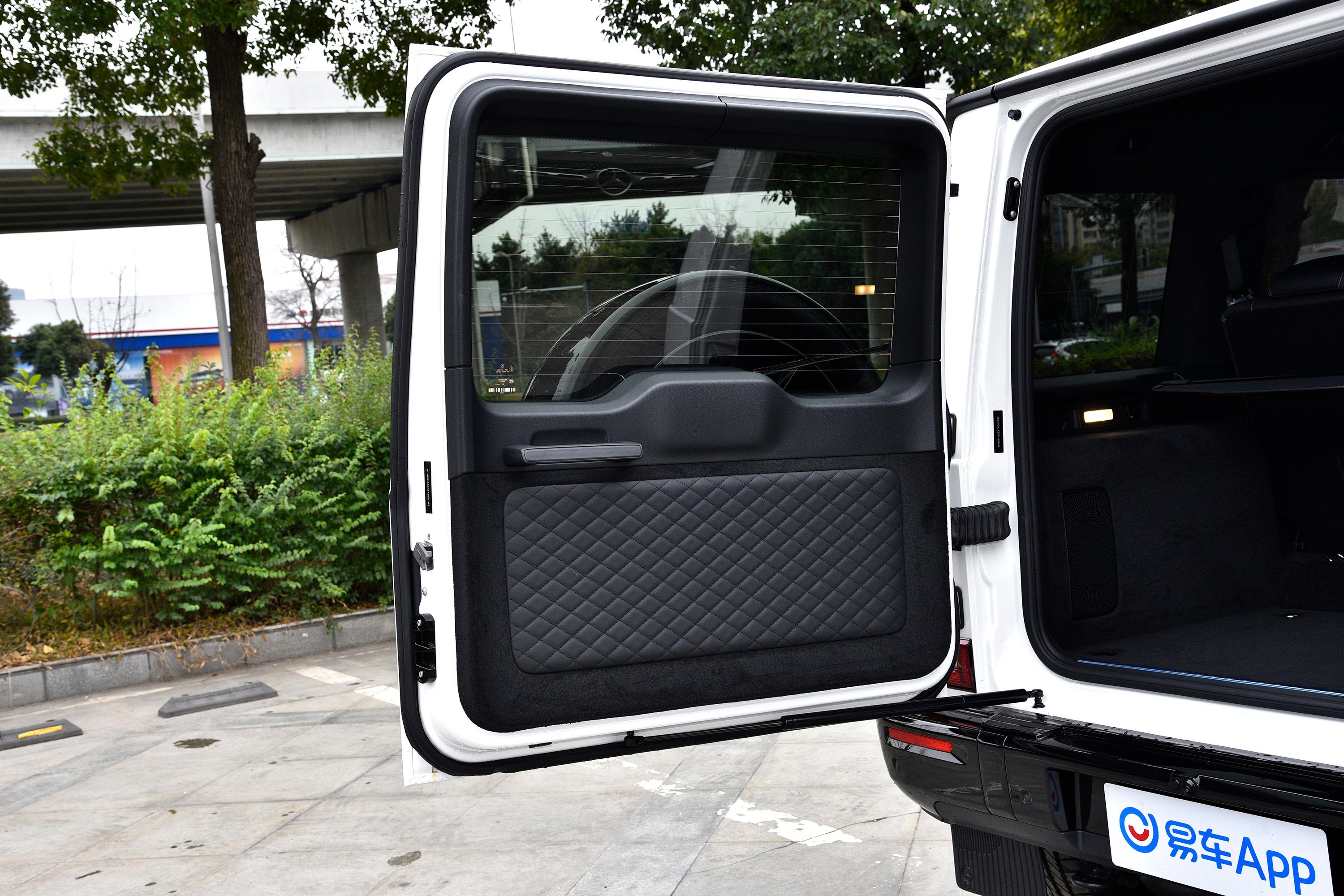 【奔驰G级 AMGAMG G 63后备厢图片-汽车图片大全】-易车