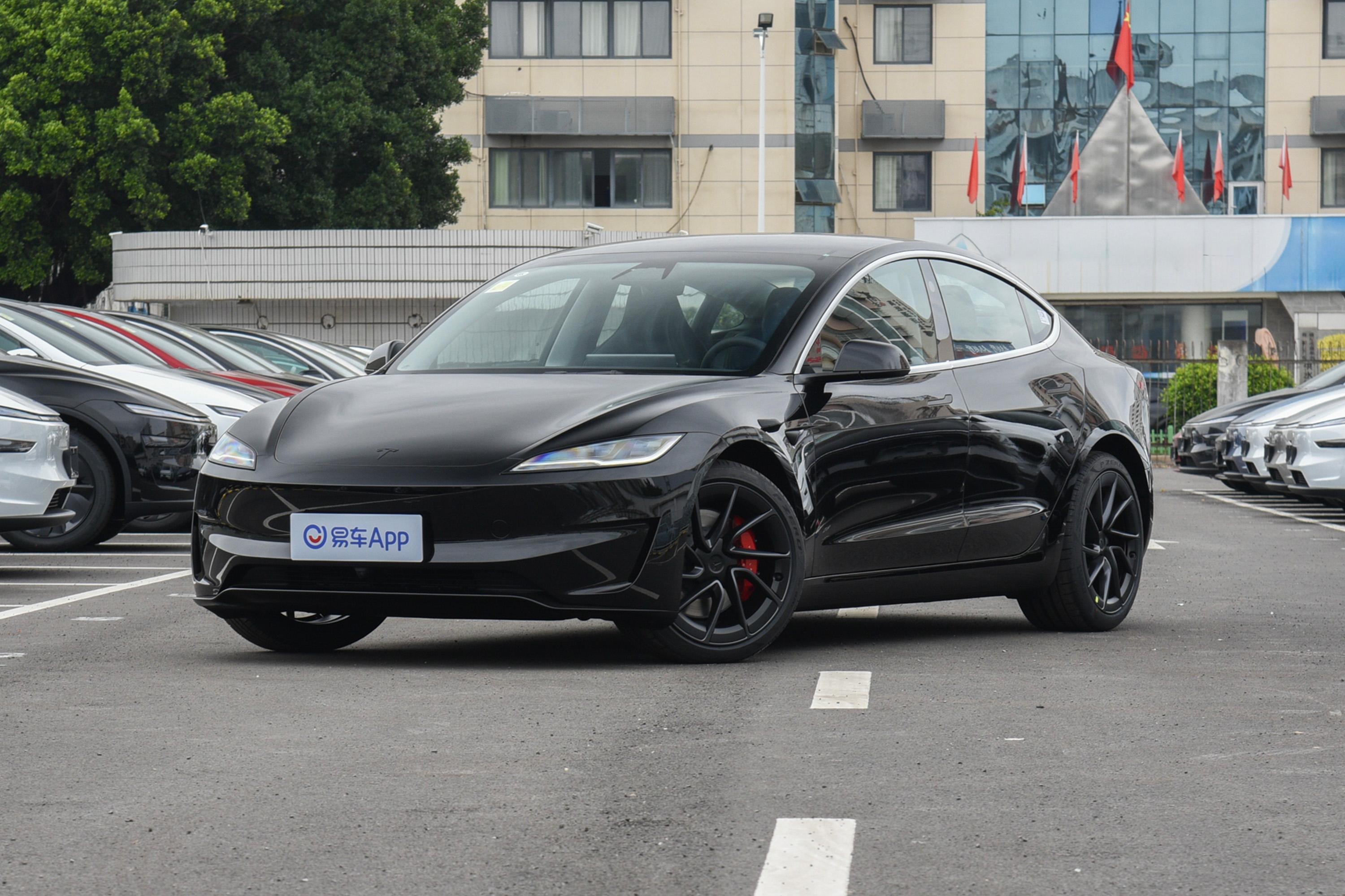 【Model 3改款 647km 高性能全轮驱动版侧前45度车头向左水平图片-汽车图片大全】-易车