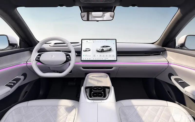 Changan's new brand sedan will be released! Pure electric battery life is 710km, is it going to be hot again?