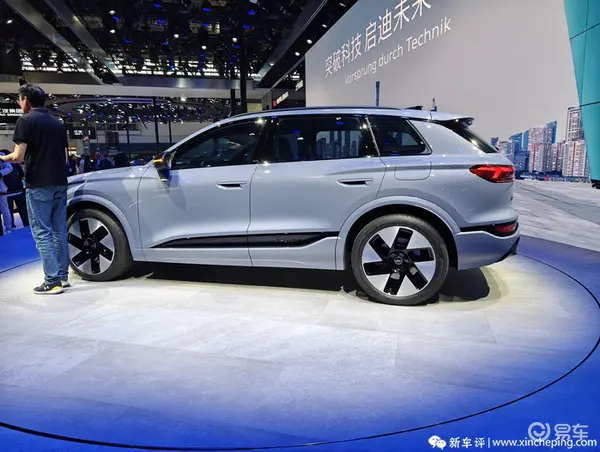 你还要喷它吗？为了卖车，它都掏出800V快充+保时捷平台