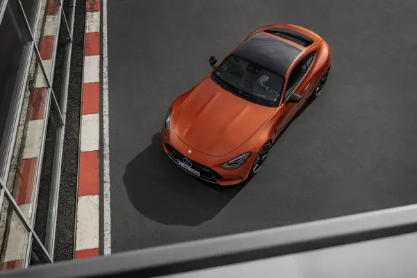 梅赛德斯-AMG GT 63 S E PERFORMANCE21