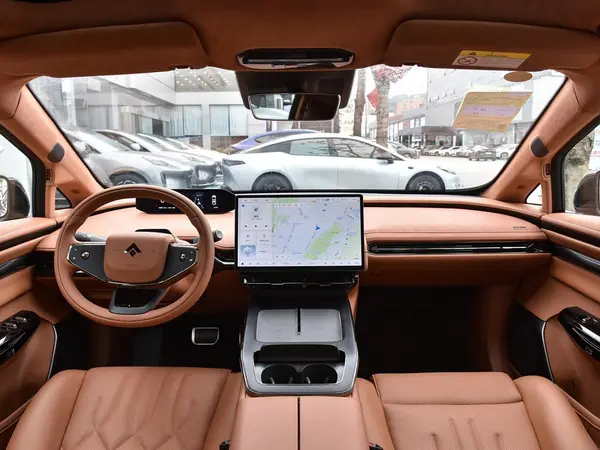1400x0_1_q95_autohomecar__ChxkPmZqT8SARkeIACePL8KKkFM529