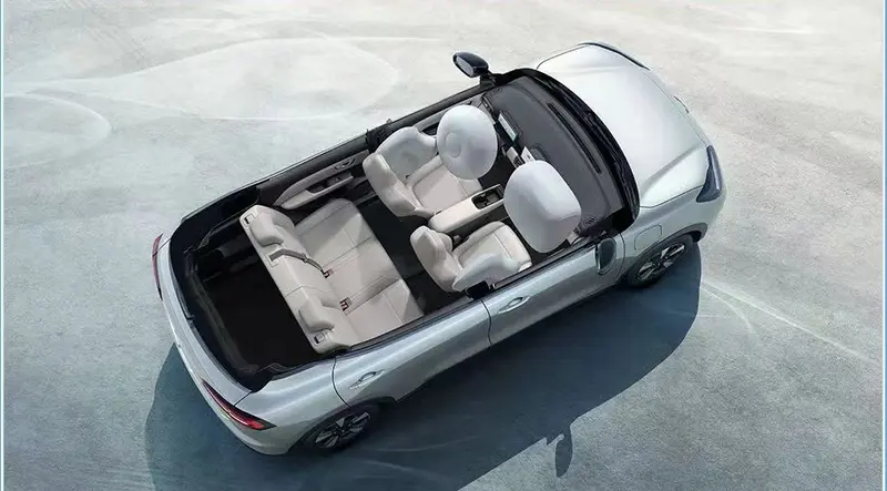 D:\04 日推\00缤果\素材\配图\缤果suv五座版图0926\内饰\公号素材内饰 (11).jpg