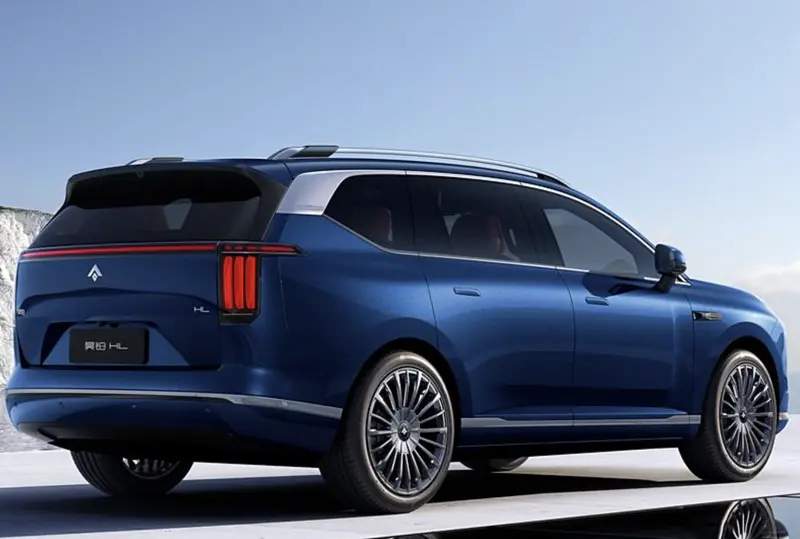 纯电/增程两种动力，广汽昊铂HL预售27.98万起_易车