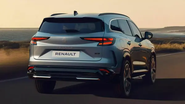 2025-Renault-Espace-3-copy-2048x1152