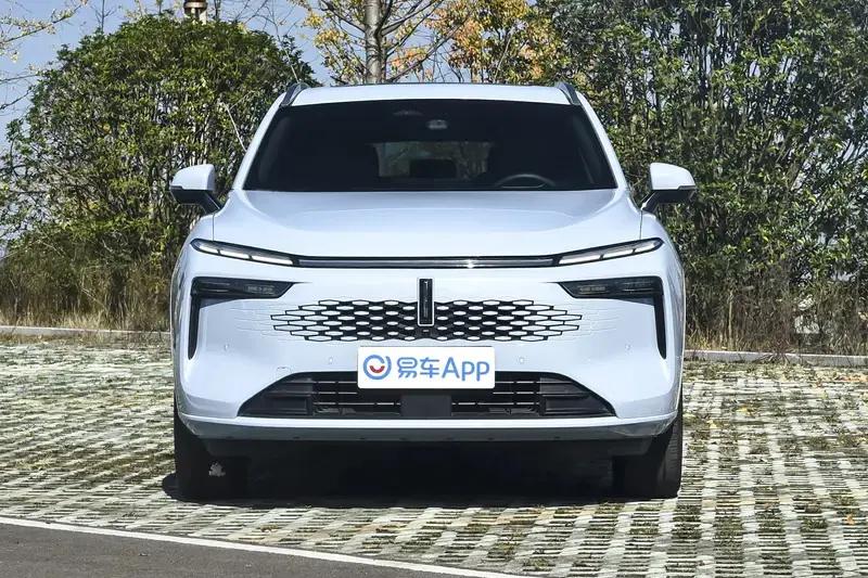 魏牌新摩卡hi4正式上市 售23.88万元