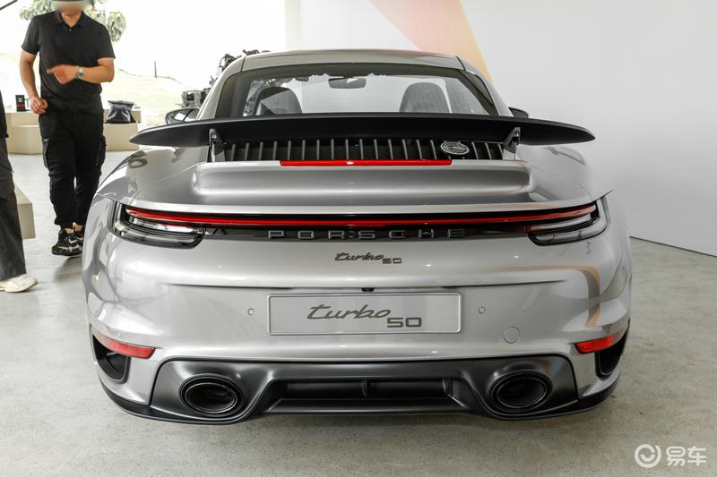 新款保时捷911 Carrera T/Targa 4 GTS亮相 售价163.3万元起