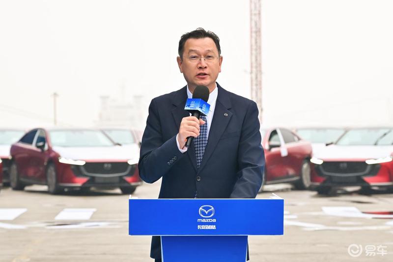 长安马自达全球车型MAZDA 6e发往欧洲 全球化战略迈入新里程