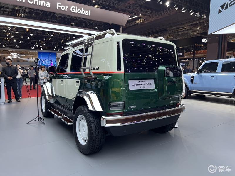 2025上海车展：iCAR V23特别版车型亮相