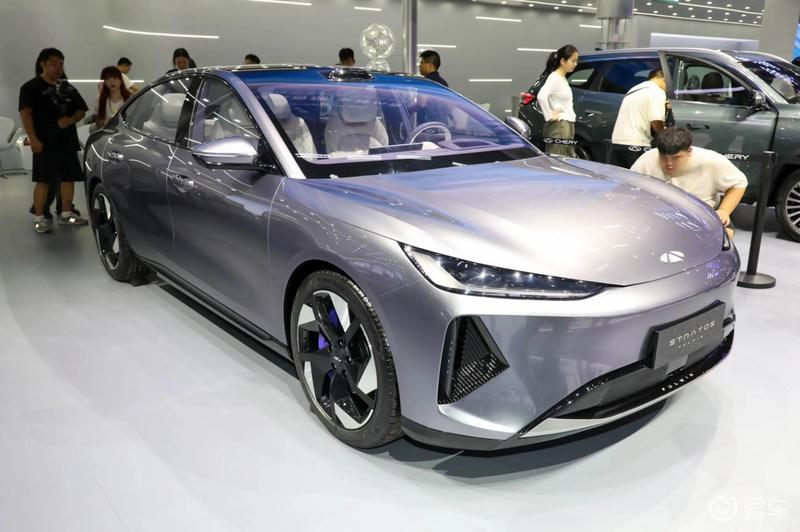 奇瑞E01正式命名为奇瑞风云A9L 最早6月底开启全面交付