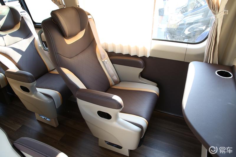 宇通天骏V6E正式亮相 面向小型/定制化客运市场