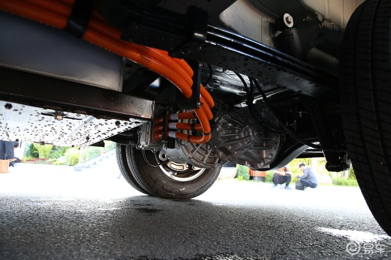 宇通天骏V6E正式亮相 面向小型/定制化客运市场