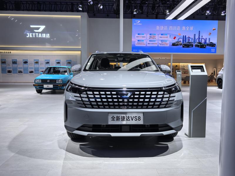 2025成都车展:全新捷达VS8亮相_易车
