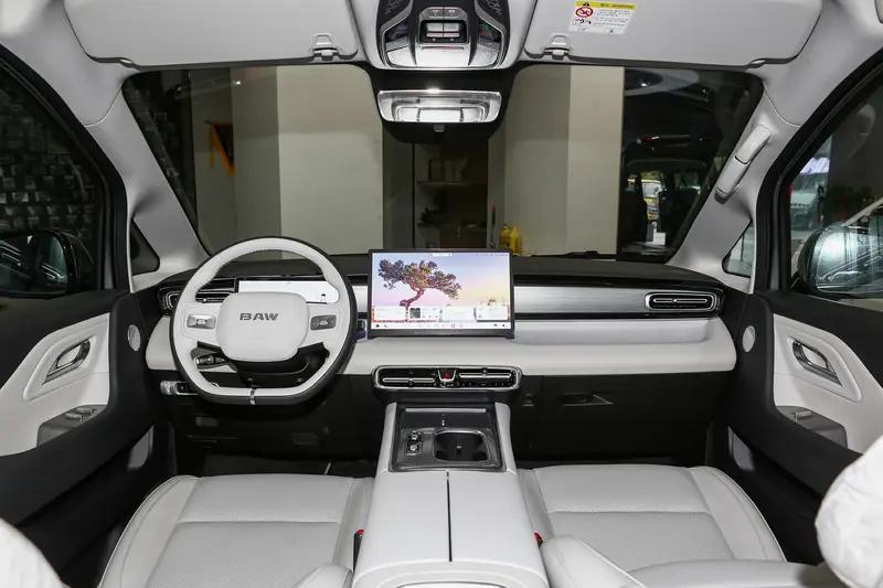 锐胜M8正式开启预售 预售价16.98万元起