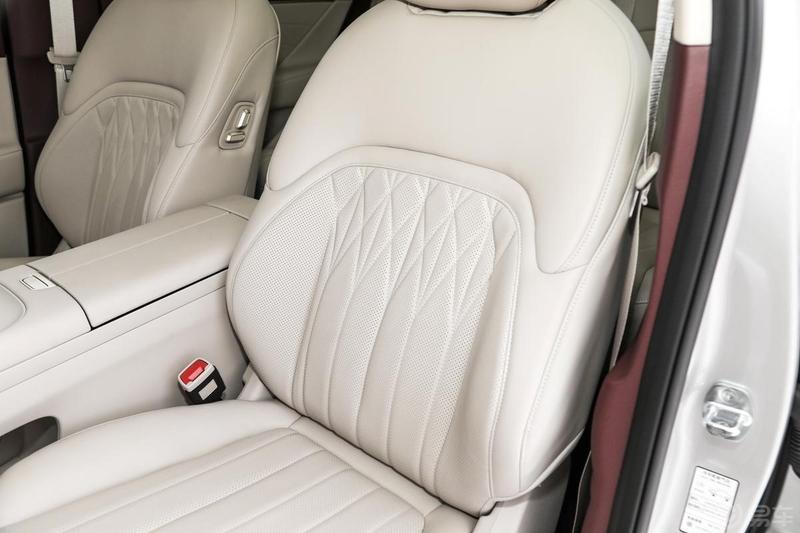 15万级SUV“卷王”之争!风神L8 VS 启源Q07