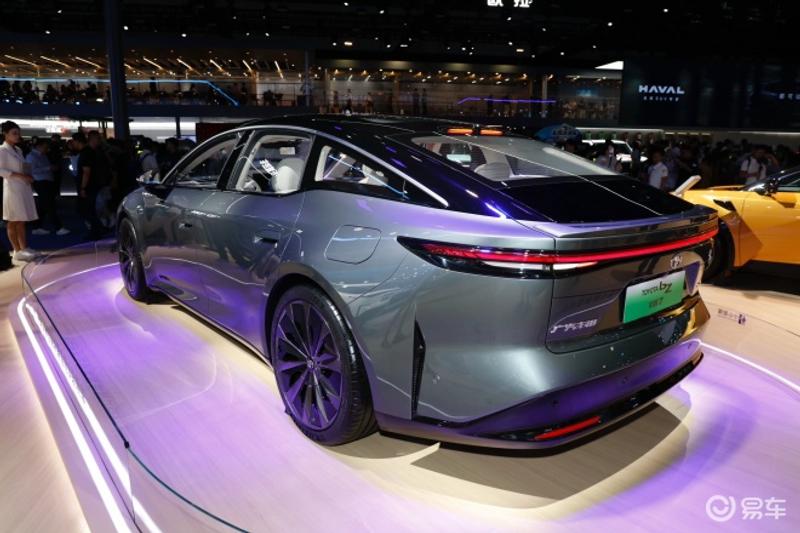 广汽丰田铂智7将于广州车展公布内饰 配备华为鸿蒙座舱