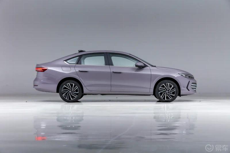 上汽大众朗逸Pro正式上市 限时价8.88万元起