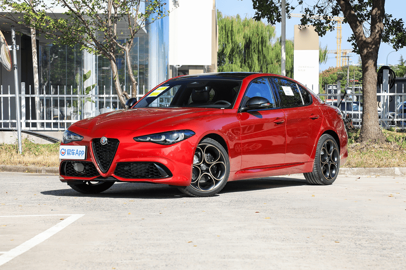 阿尔法·罗密欧Giulia特别版正式上市 售价39.7万元