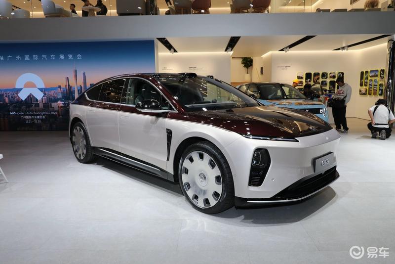 2025广州车展：蔚来ET9地平线特别版售价81.8万元起