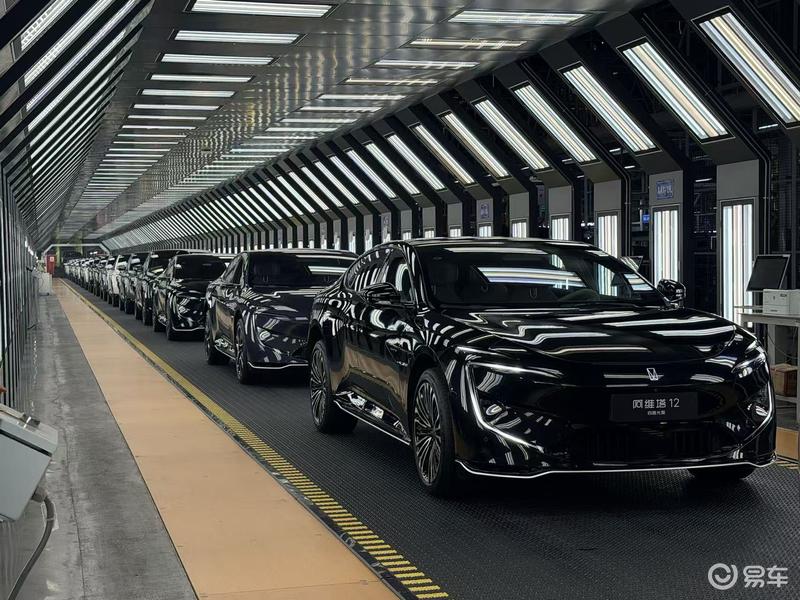 长安汽车第3000万辆正式下线 2025年新能源销量将破百万