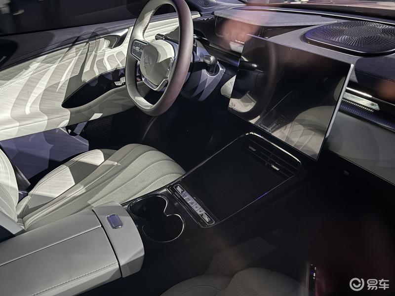 奇瑞风云A9正式亮相 999元可参与全民众筹计划