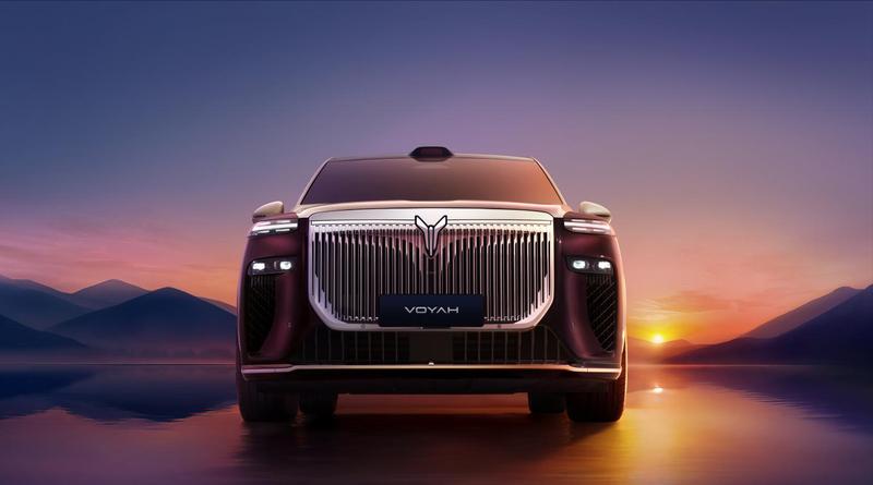 岚图泰山开启首次OTA升级 全量推送华为乾崑智驾ADS 4.1