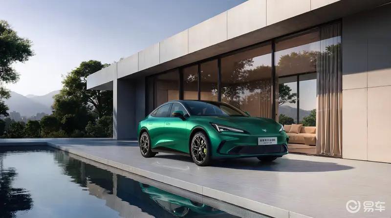 全新极狐阿尔法S5将于3月初开启预售 3月中下旬上市