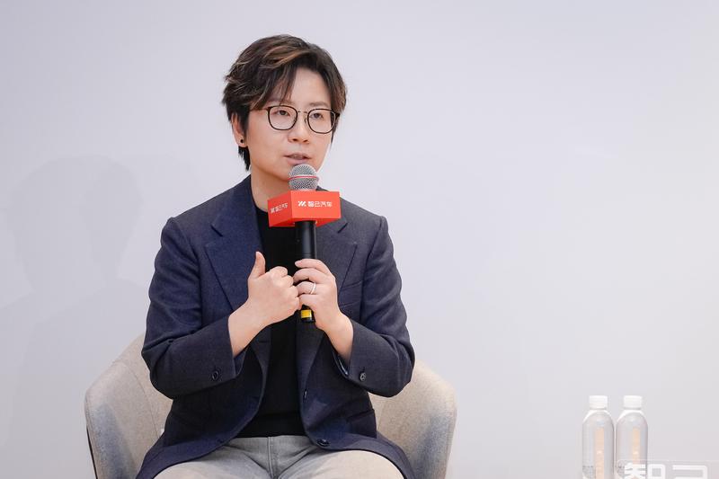 智己LS8预售发布专访：一款“不用纠结”的车是如何炼成的？